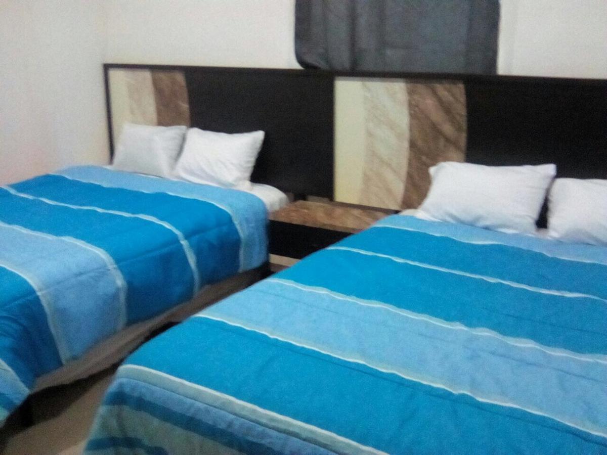 Hotel Suites La Roca Канкун Екстериор снимка